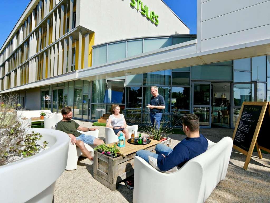 Ibis Budget Nantes Reze Aeroport ภายนอก รูปภาพ