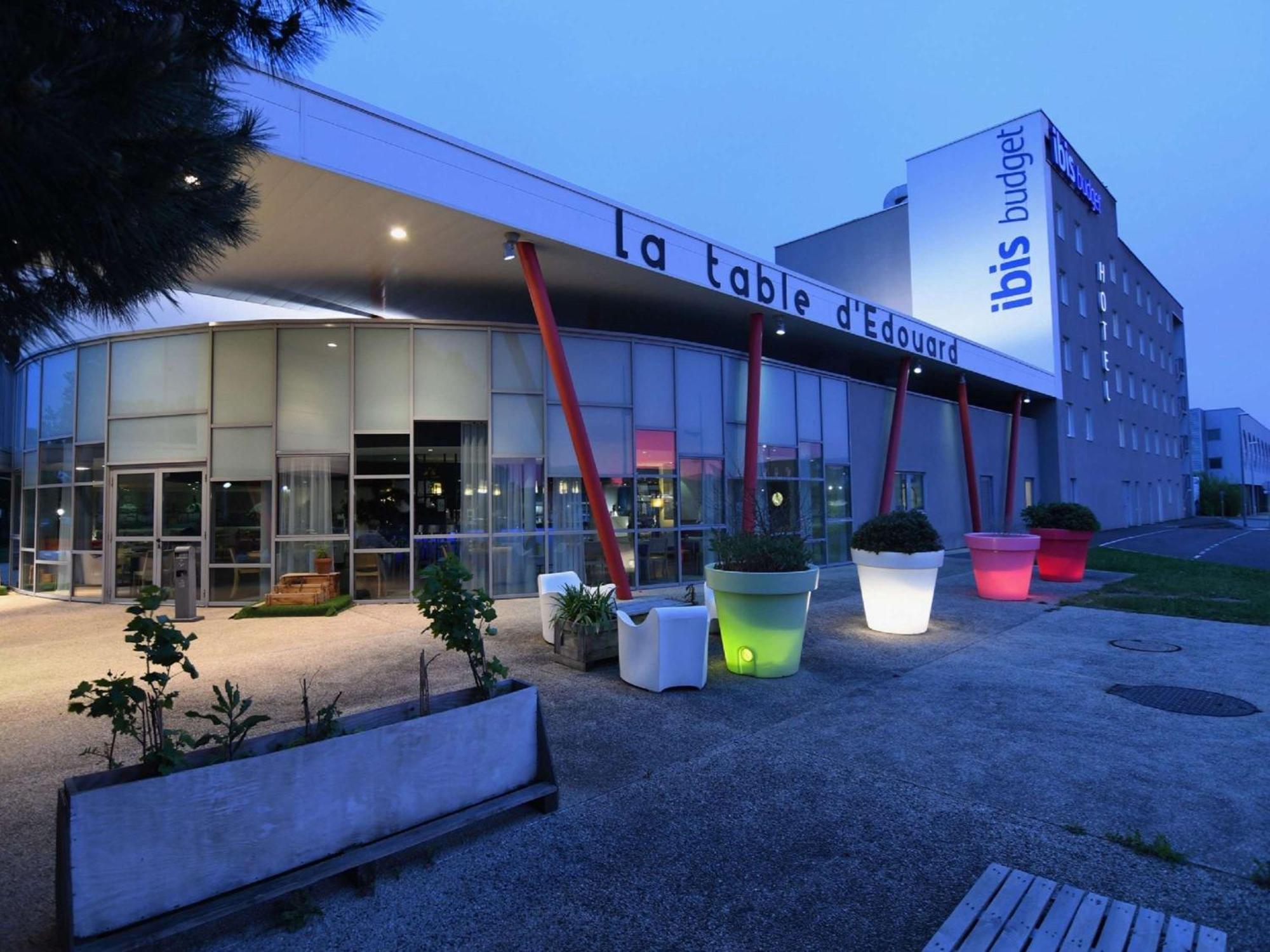 Ibis Budget Nantes Reze Aeroport ภายนอก รูปภาพ